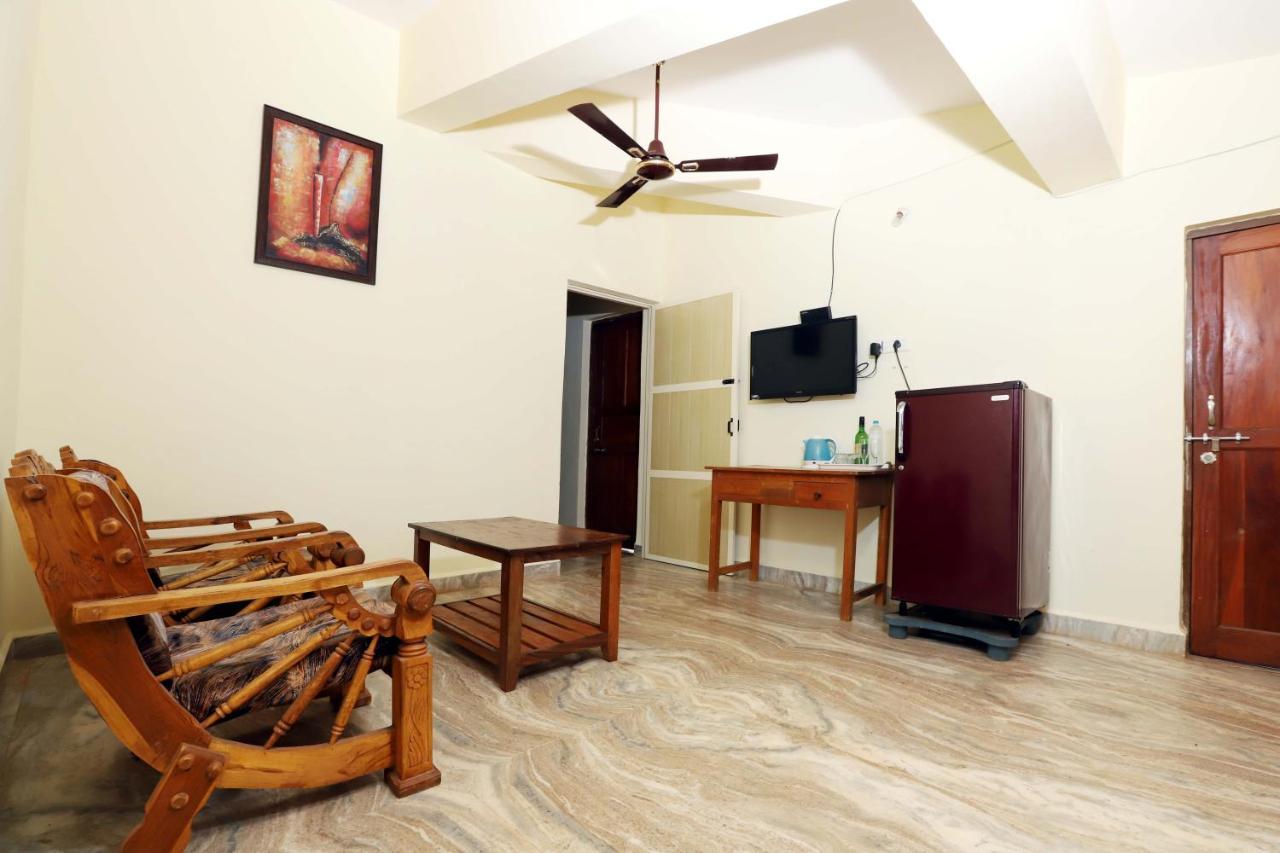 Morjim Sunset Hotel Luaran gambar