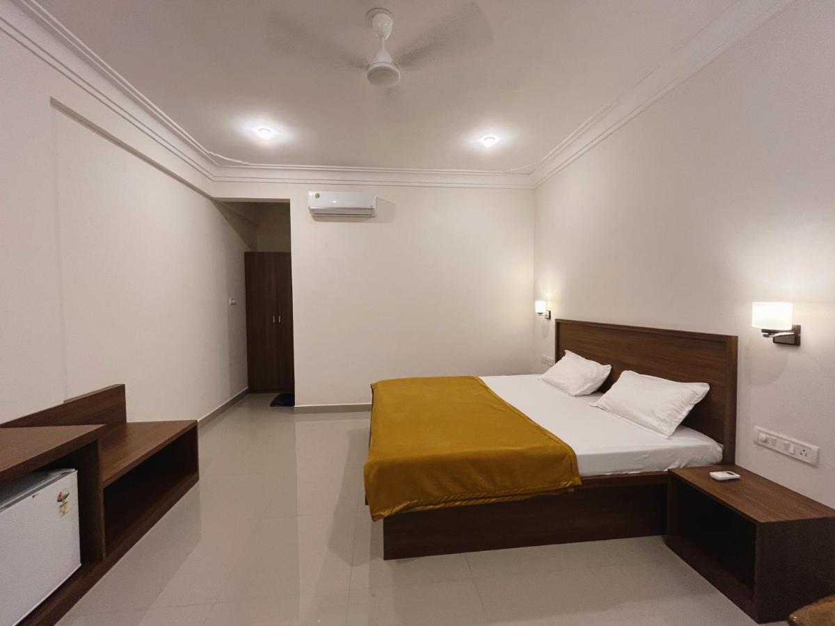 Morjim Sunset Hotel Luaran gambar