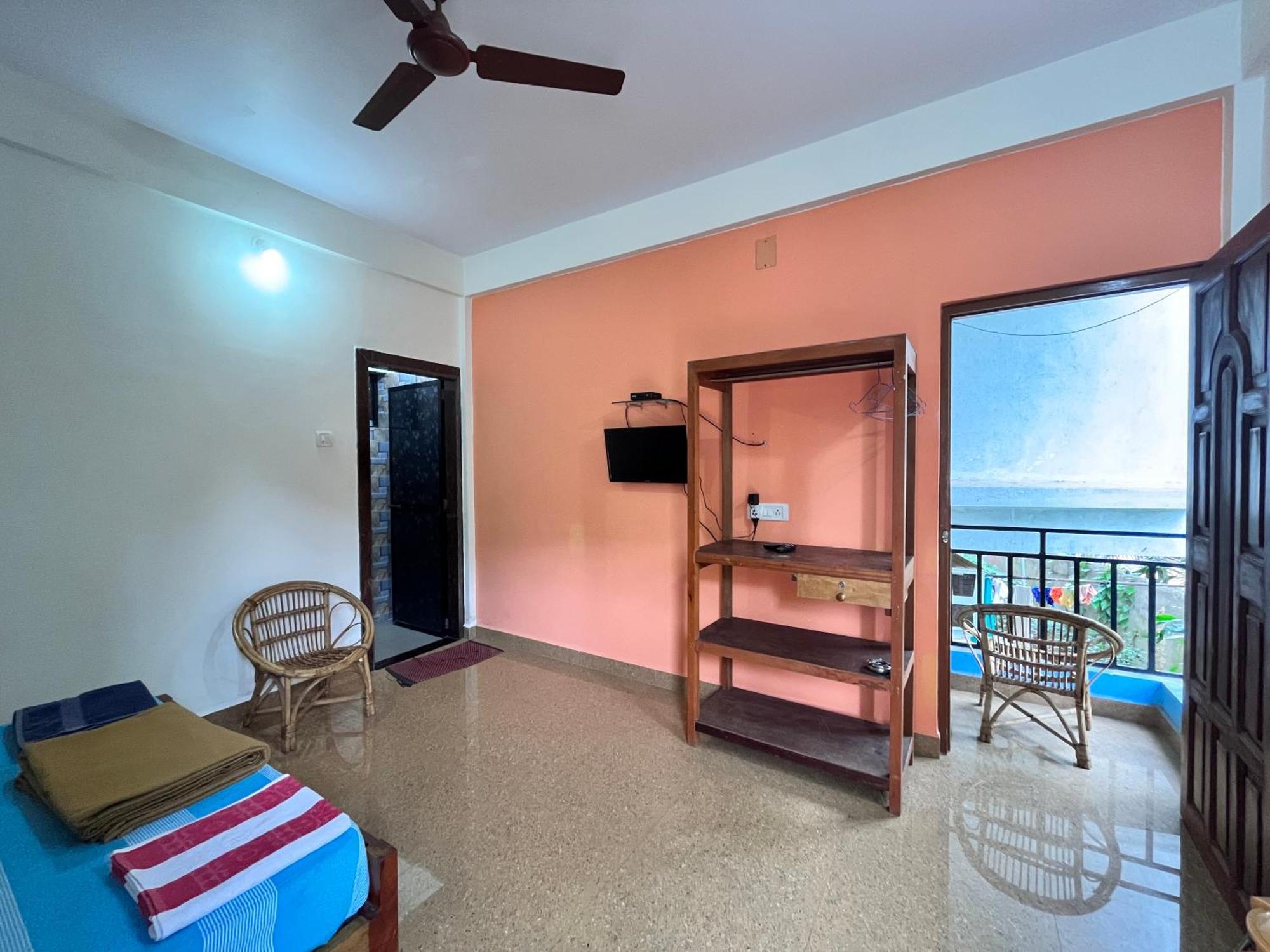 Morjim Sunset Hotel Luaran gambar