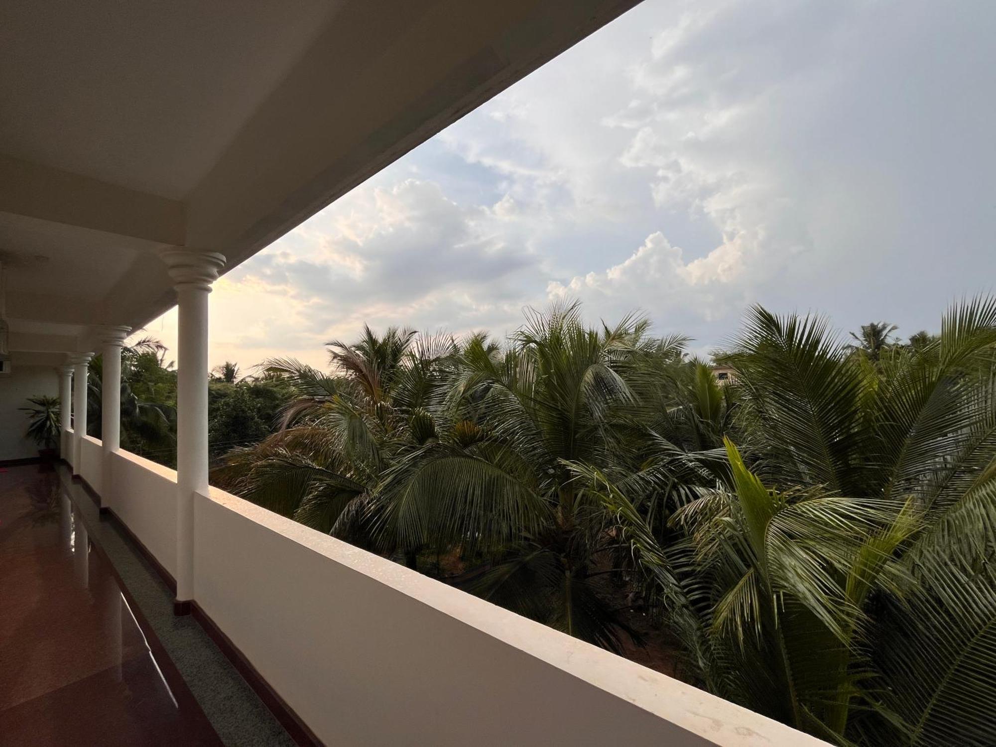 Morjim Sunset Hotel Luaran gambar